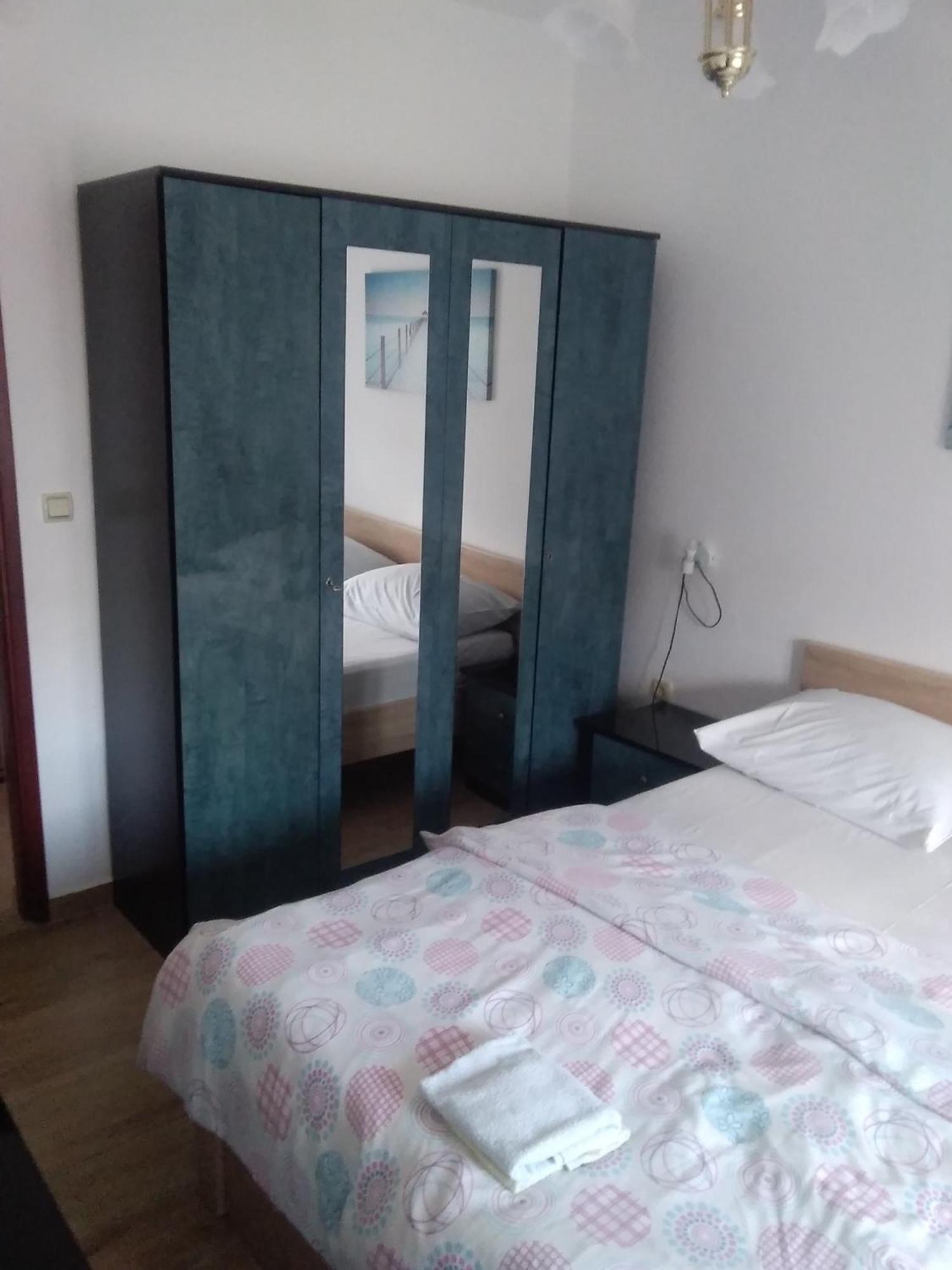Guesthouse Martina เซนญ์ ภายนอก รูปภาพ