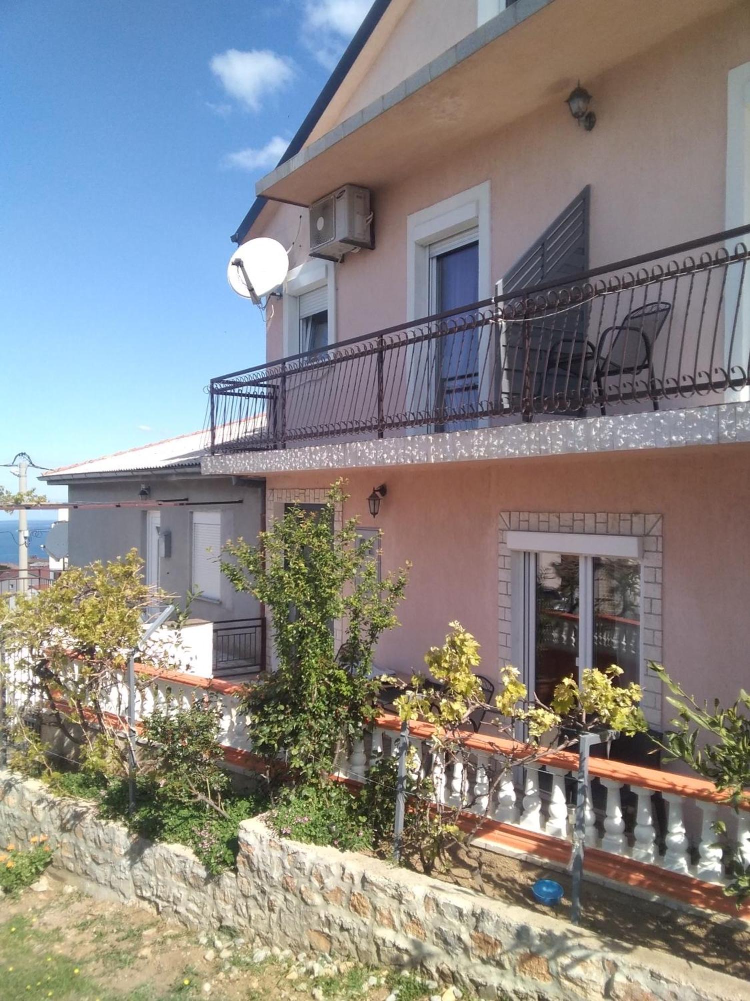 Guesthouse Martina เซนญ์ ภายนอก รูปภาพ